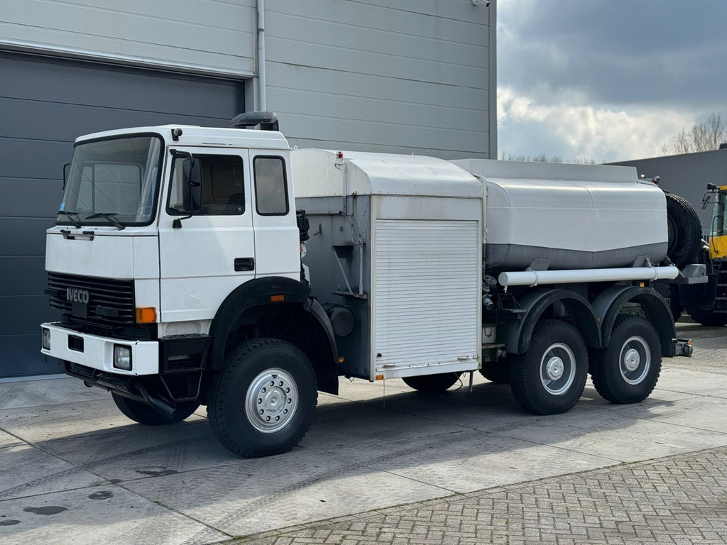 Iveco 200-32 AHW